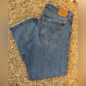 Levi's Premium Wedgie Straight Ankle